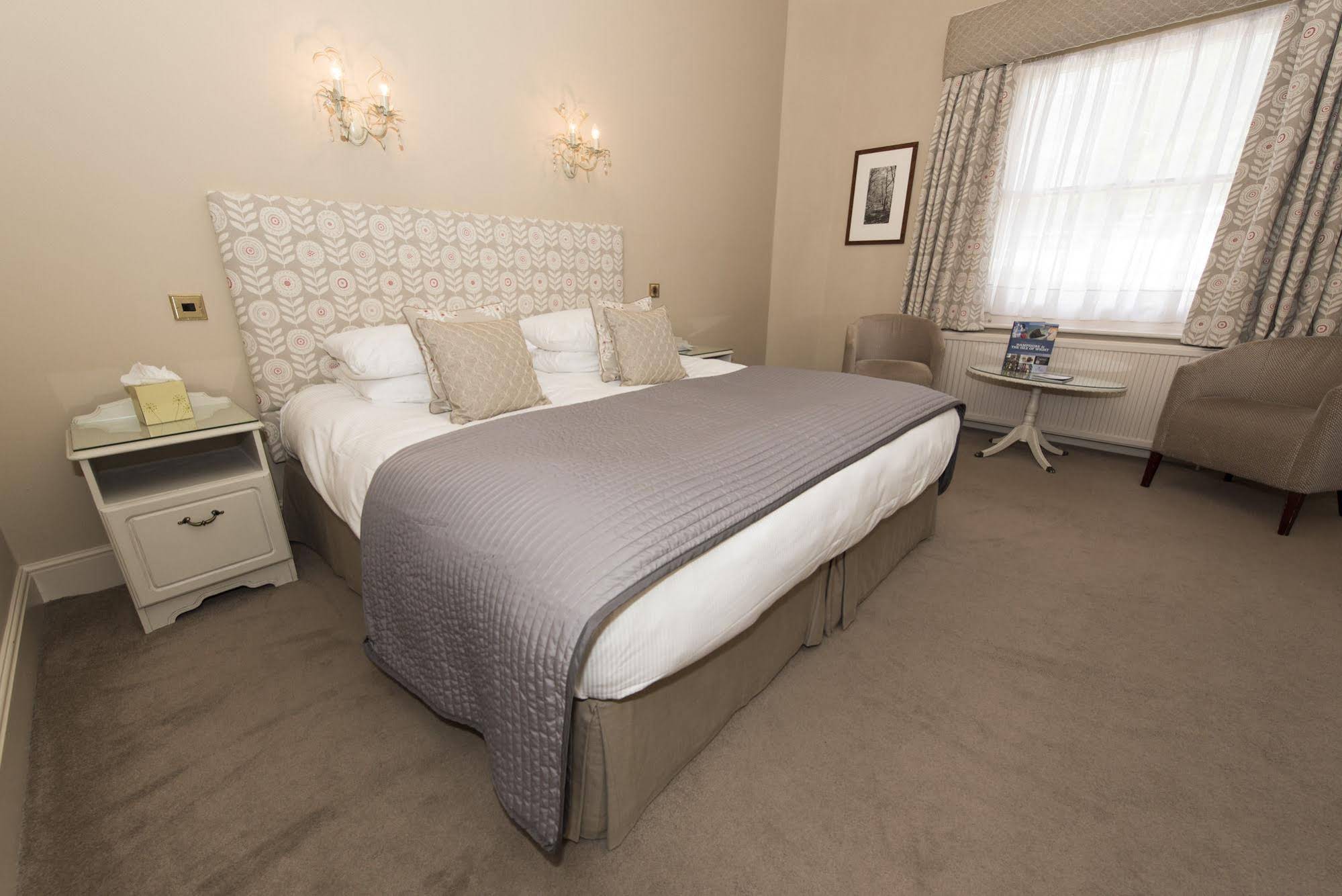 The Royal Hotel