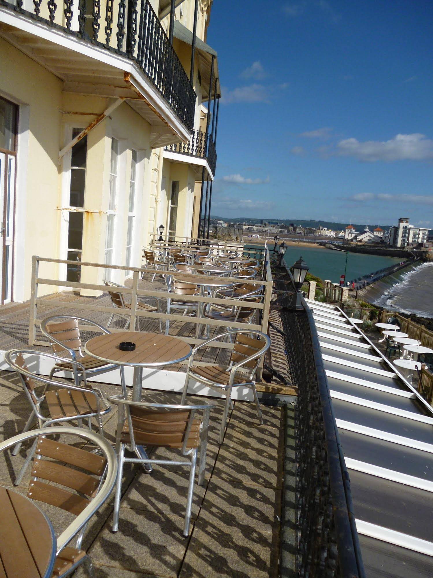 Daunceys Hotel