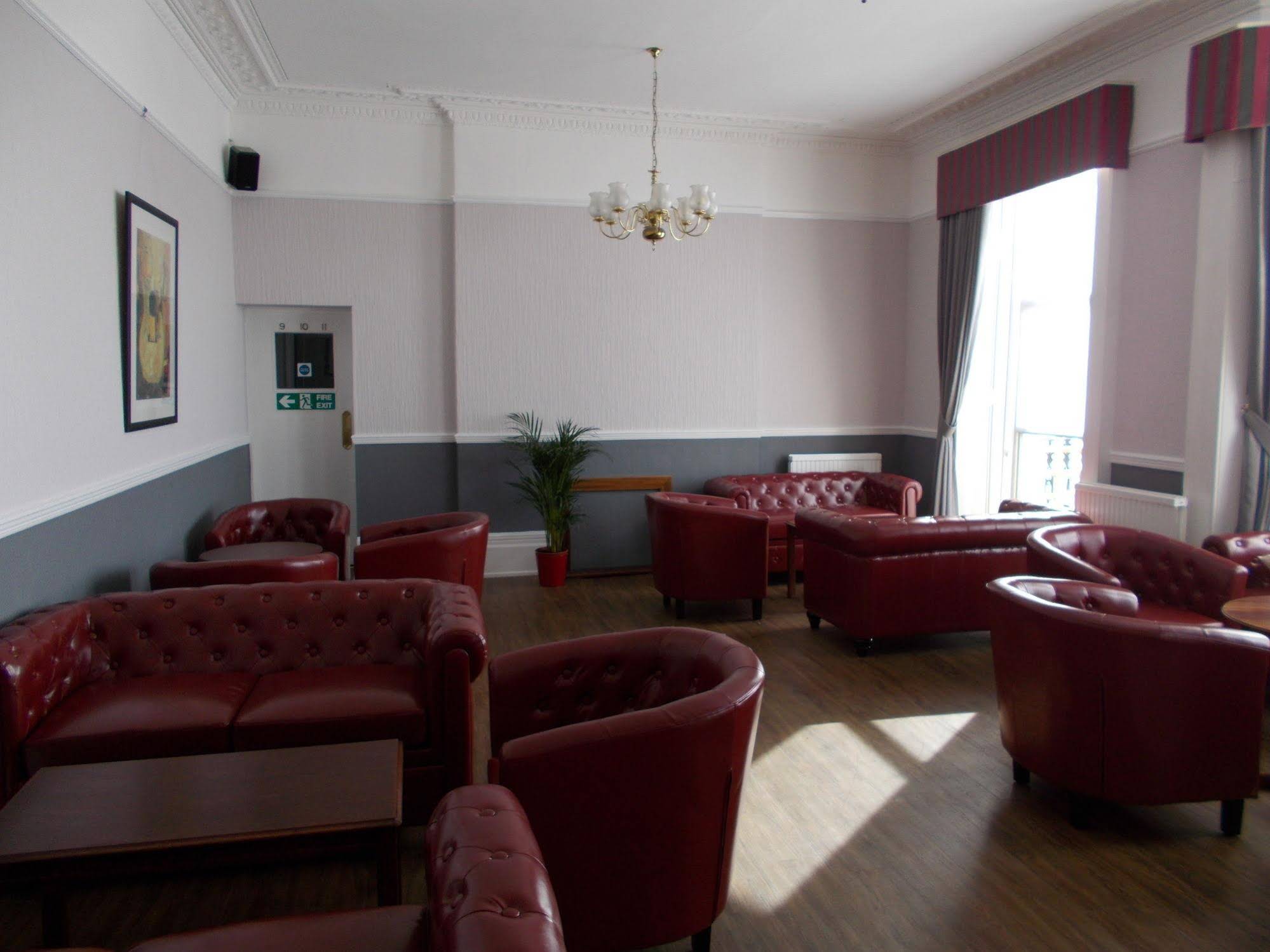 Daunceys Hotel