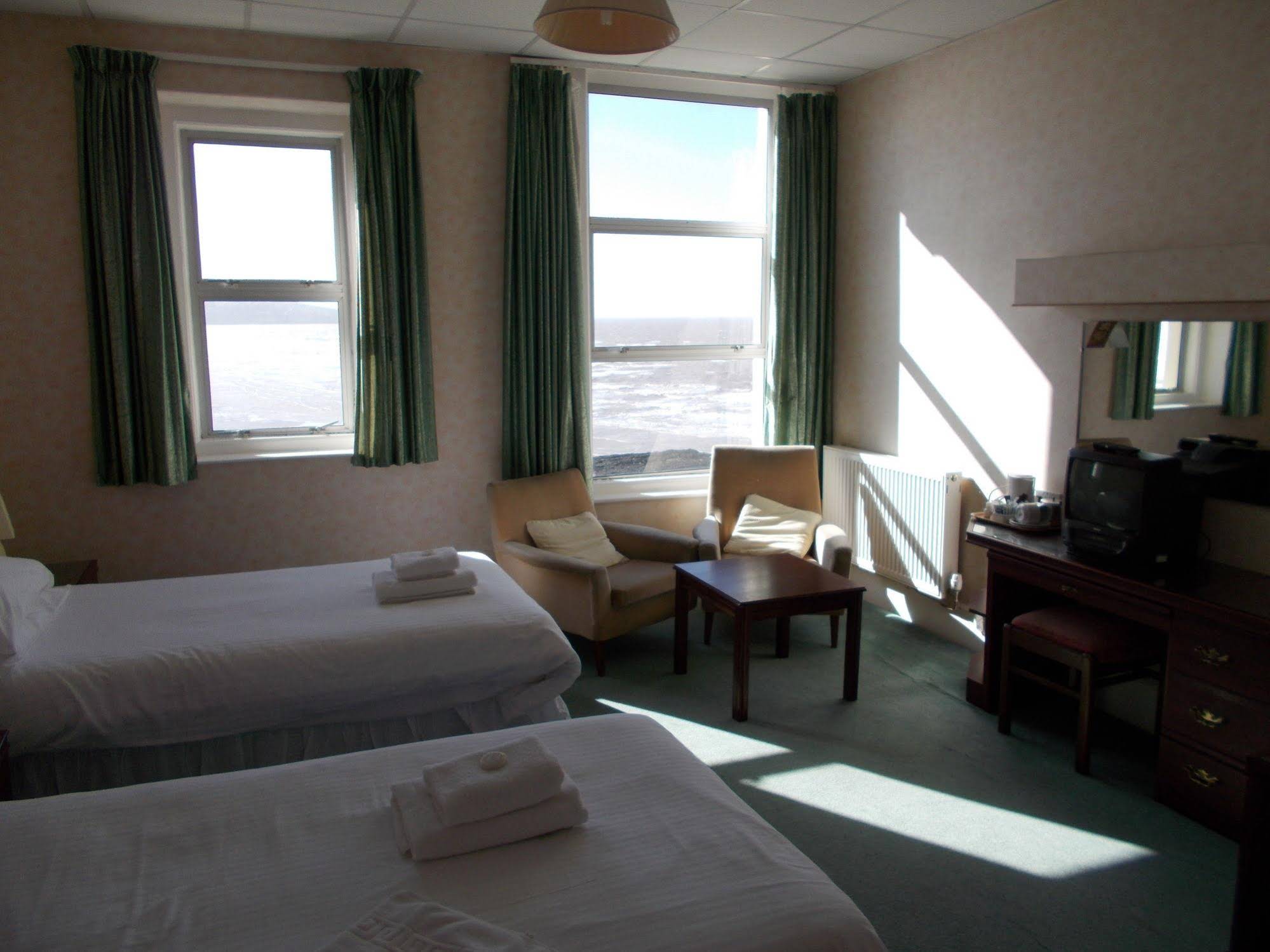 Daunceys Hotel