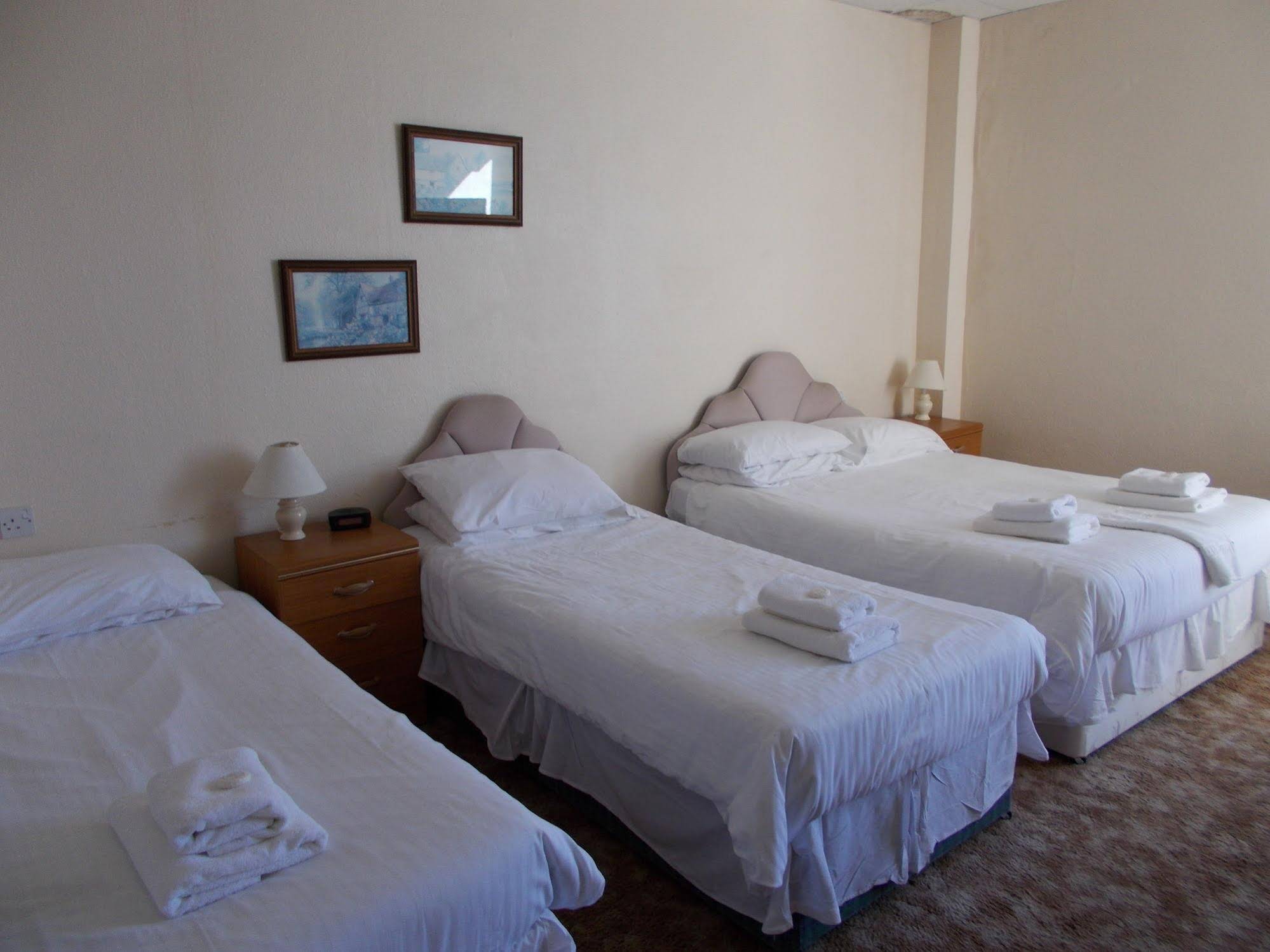 Daunceys Hotel