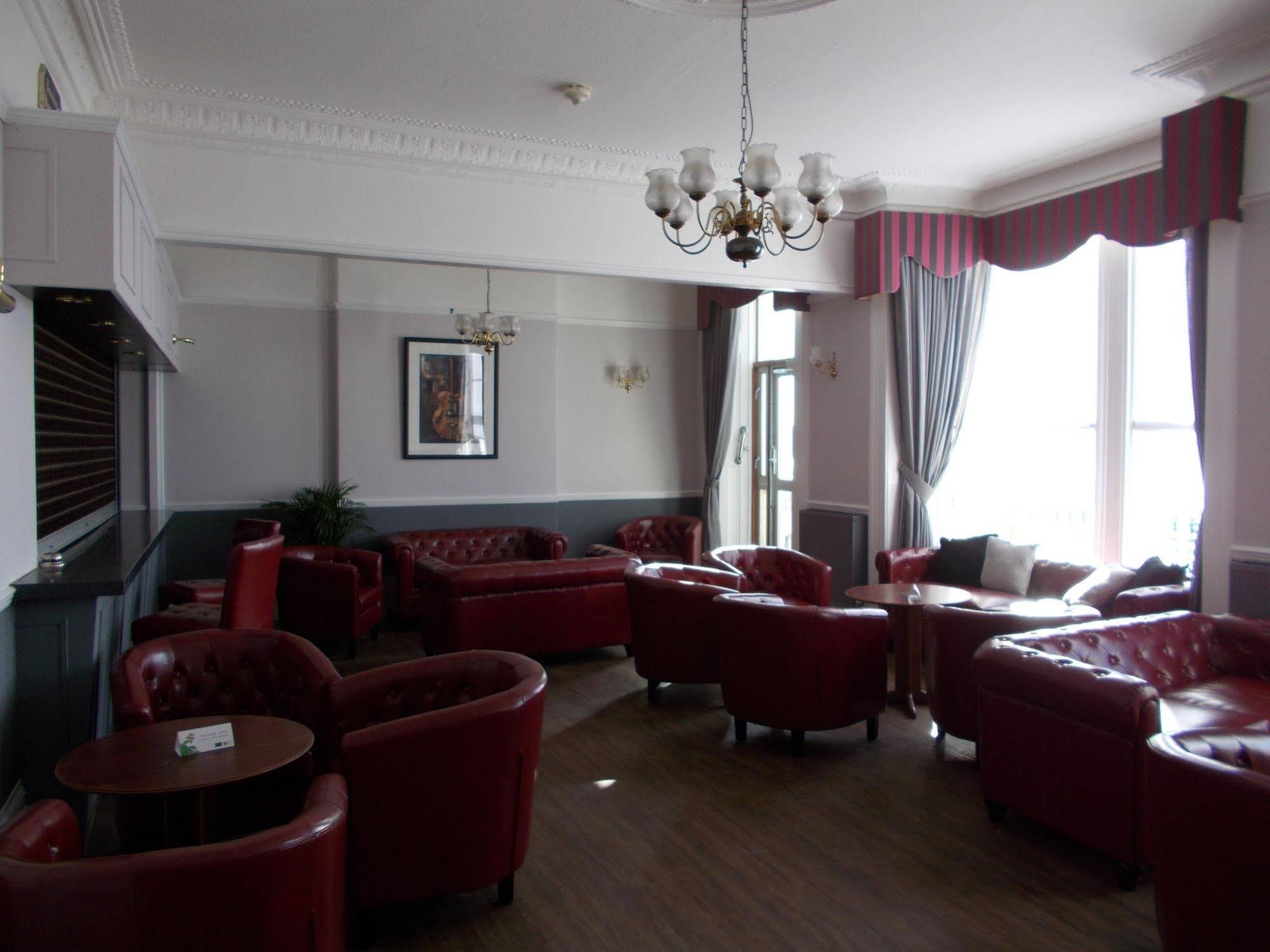 Daunceys Hotel