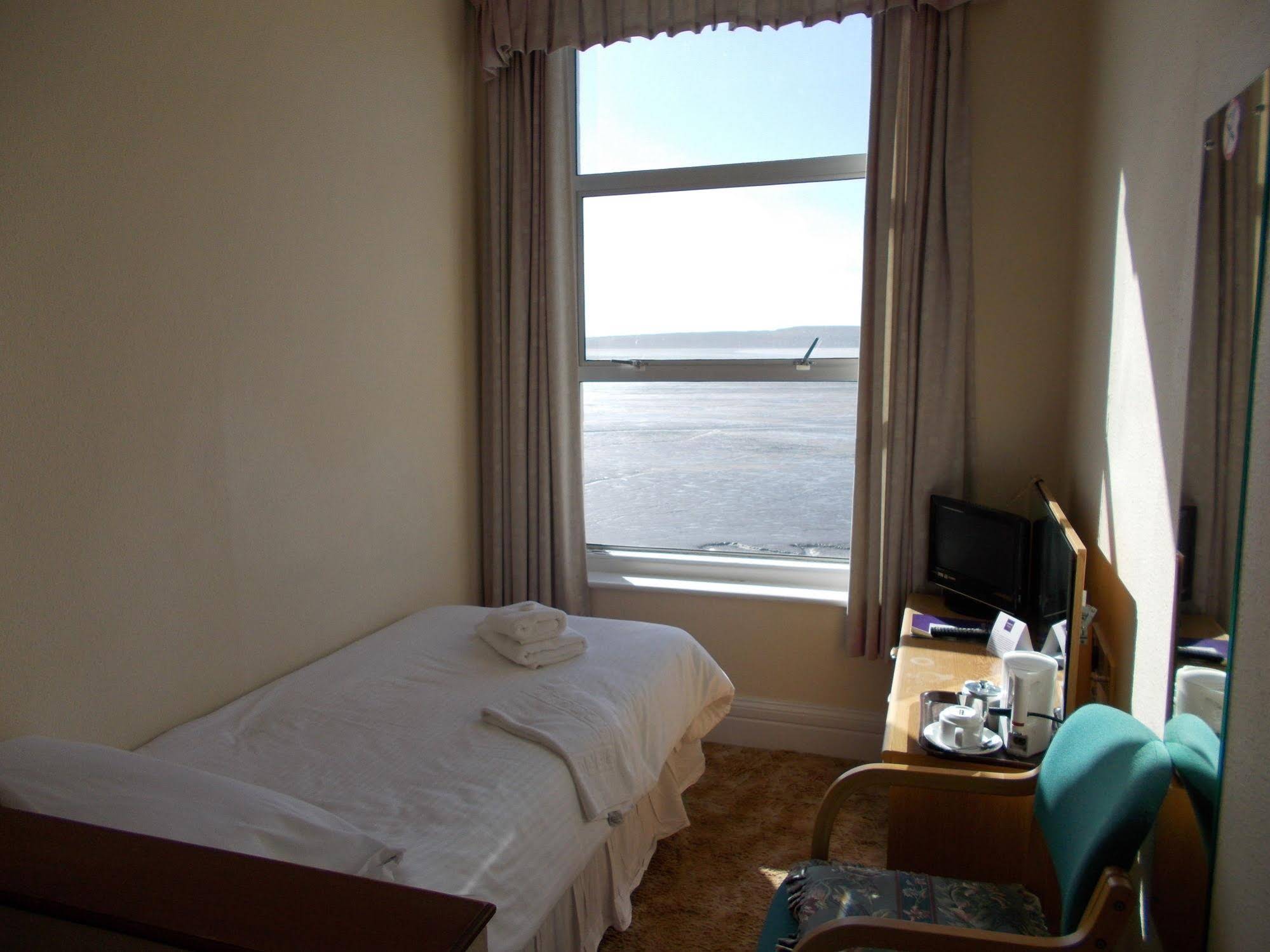 Daunceys Hotel
