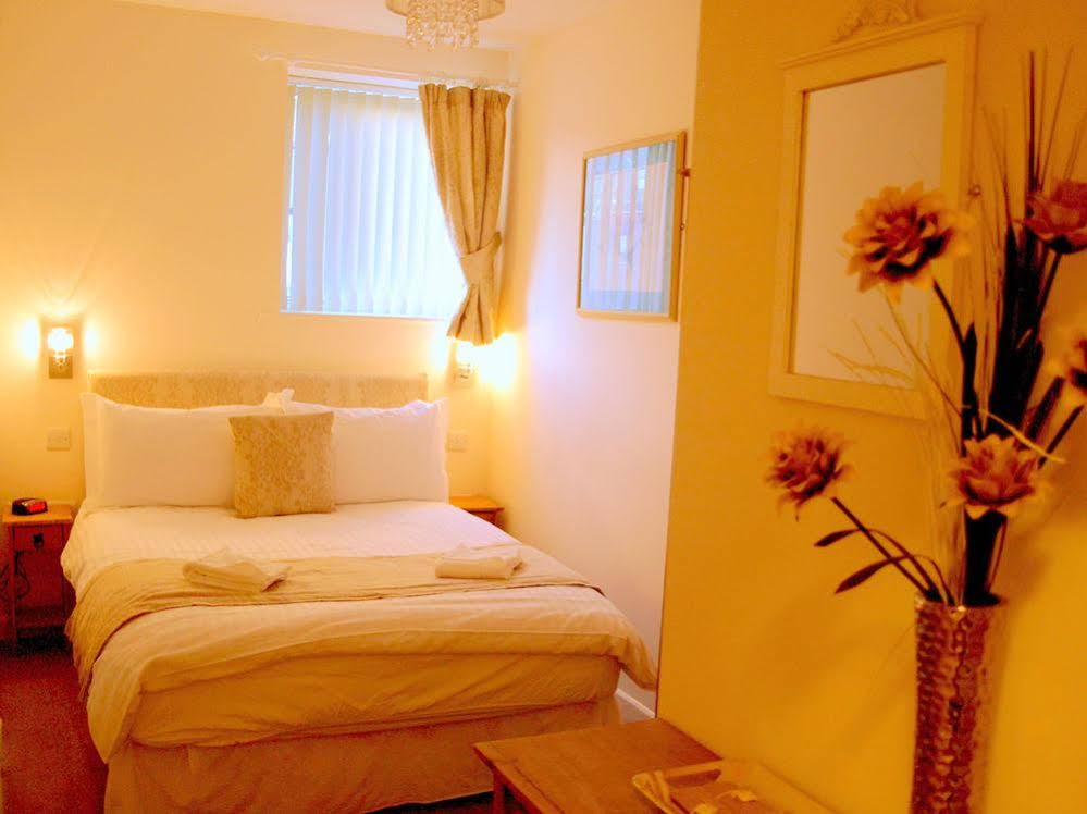 Kensington Court Holiday Apartments