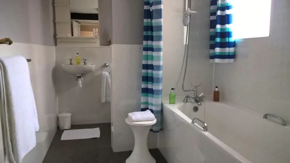 Valentine Guest House