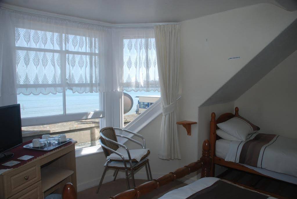 Whitecliff Guest House