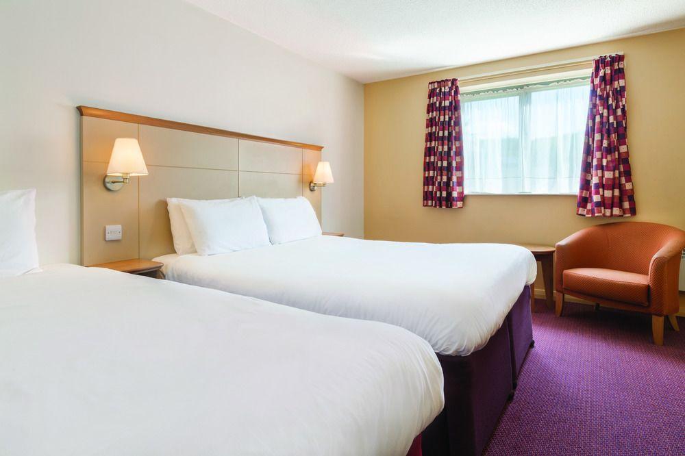 Days Inn by Wyndham Winchester M3
