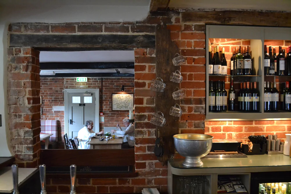 The Kings Head Hotel - Inn