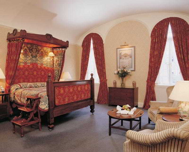 The Winchester Royal Hotel