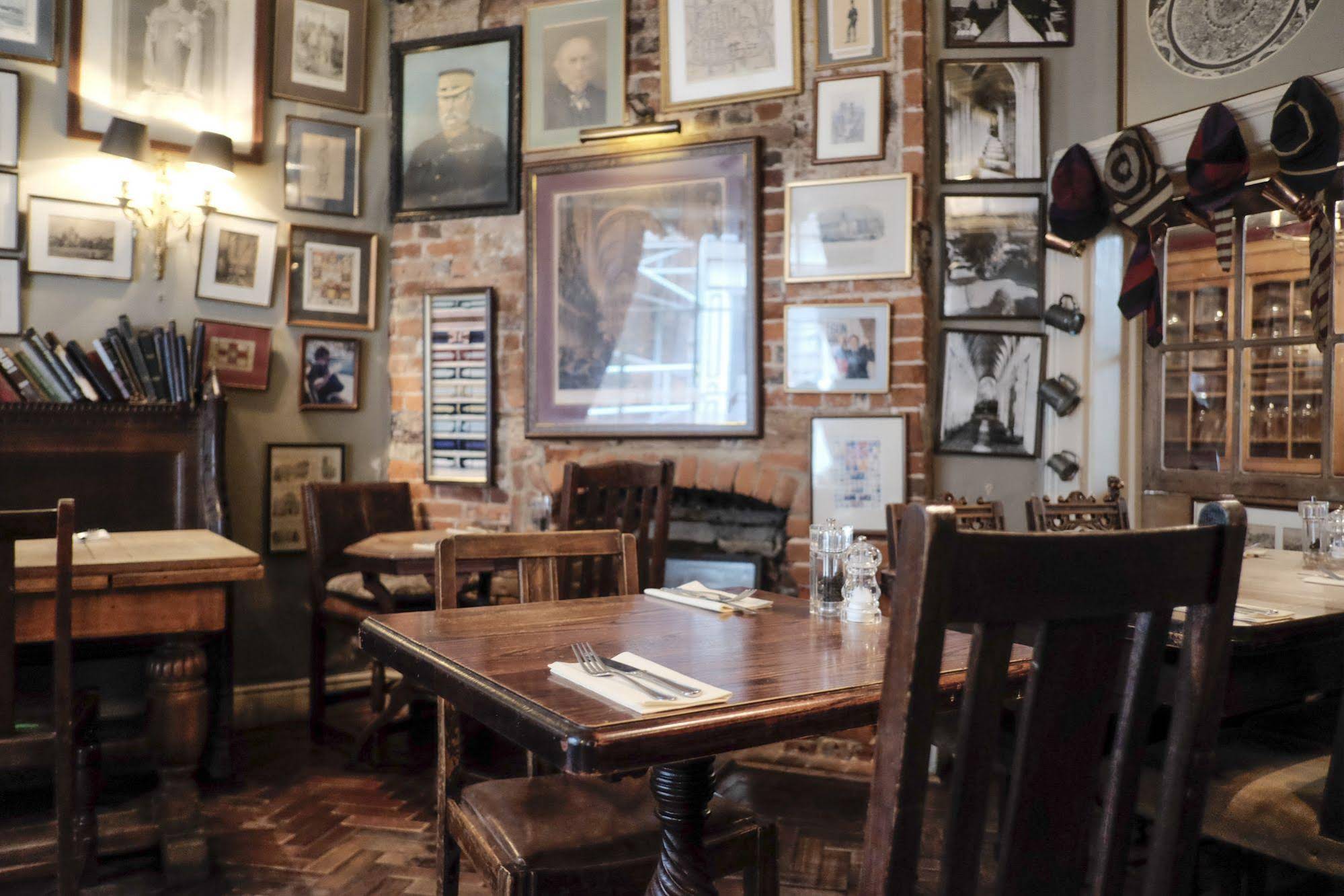 The Wykeham Arms
