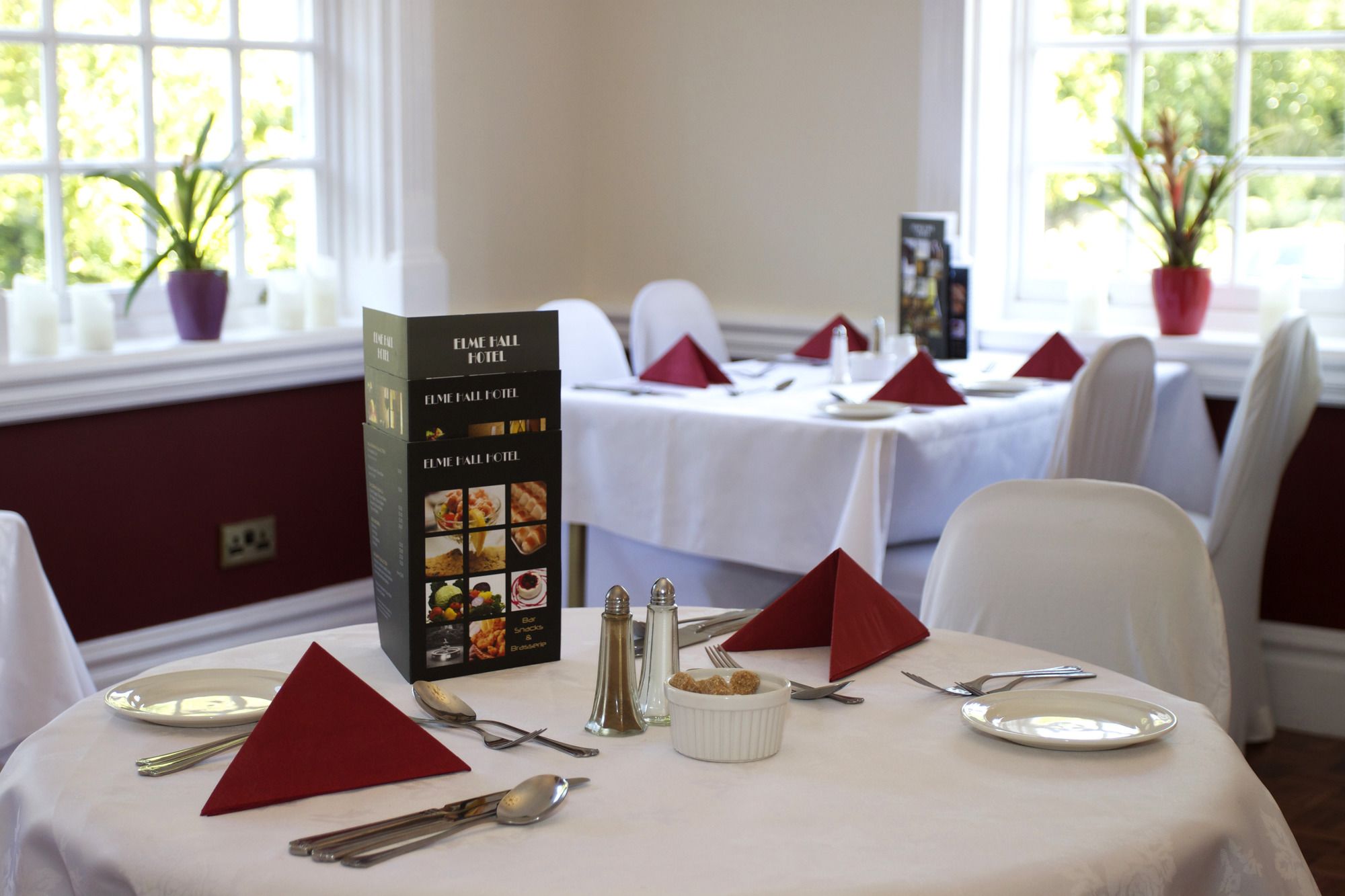 Elme Halll Hotel