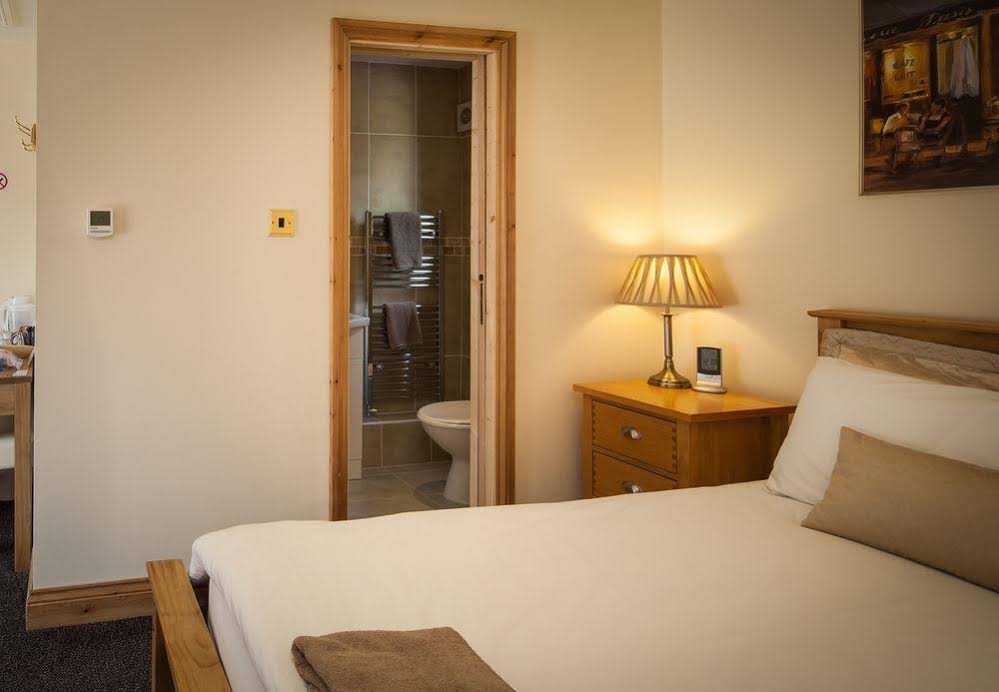 Acorns Guest House