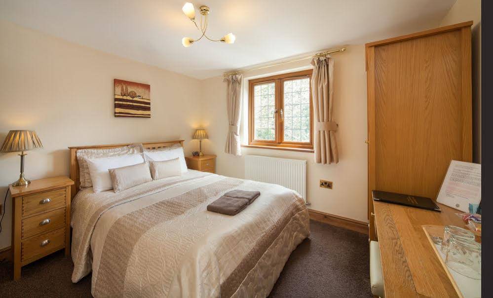 Acorns Guest House