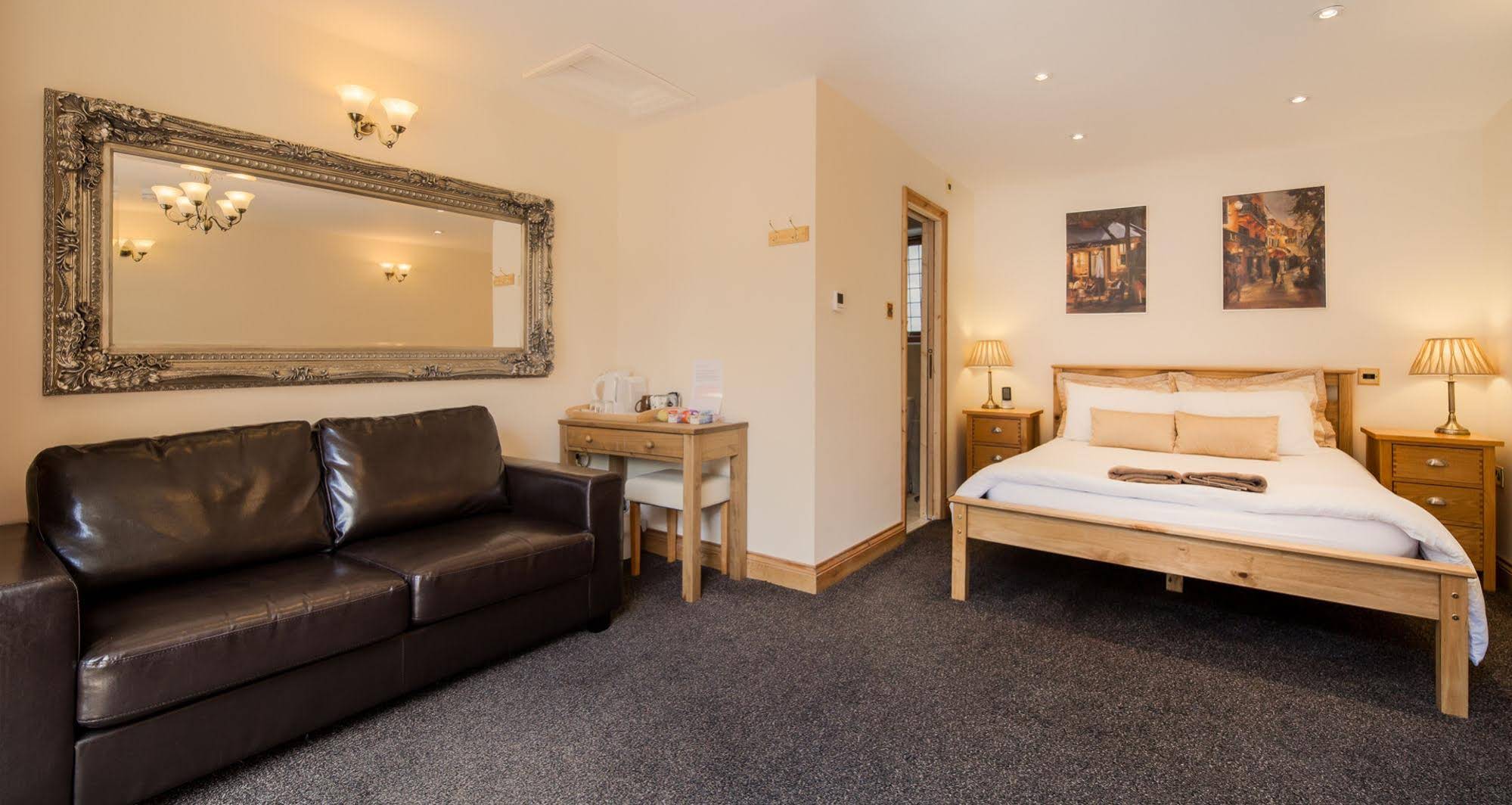 Acorns Guest House