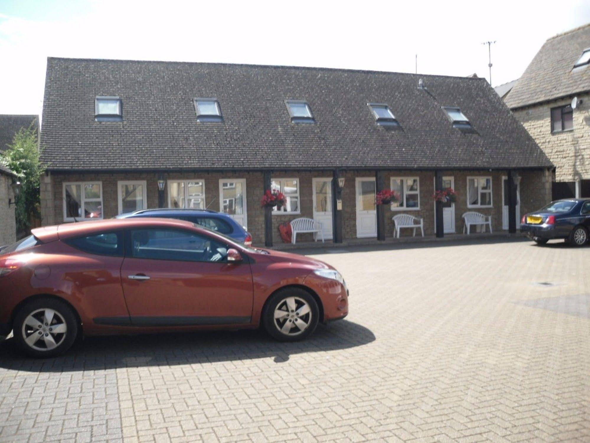 Broadlands Guest House