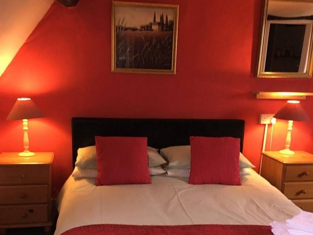 Chestnuts Bed And Breakfast