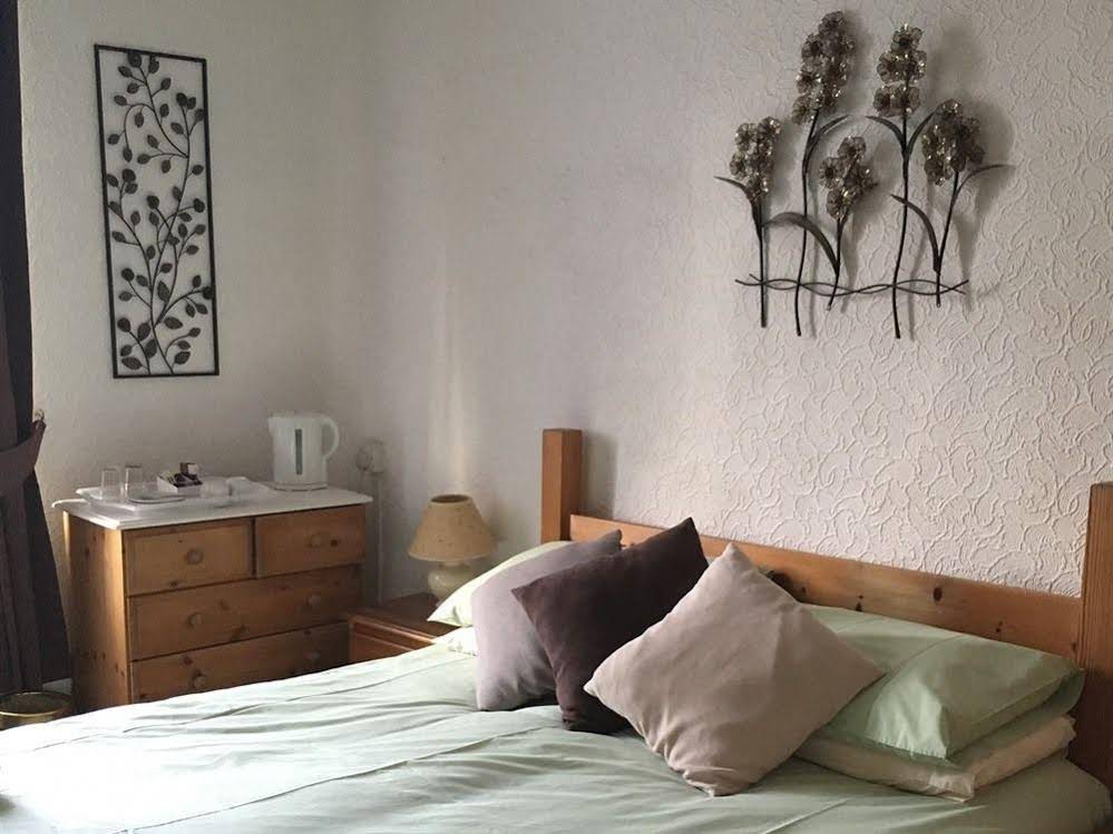 Chestnuts Bed And Breakfast