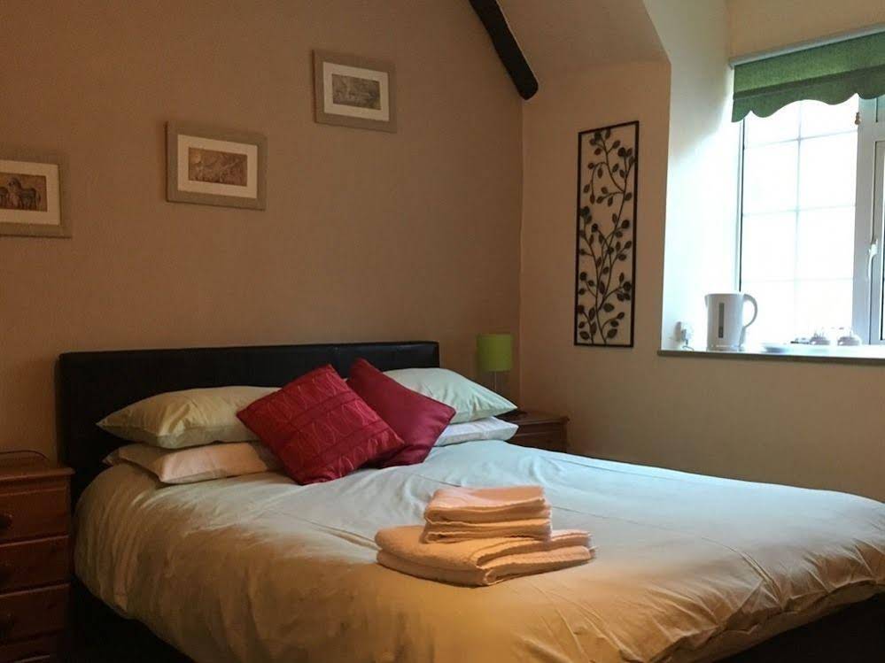 Chestnuts Bed And Breakfast