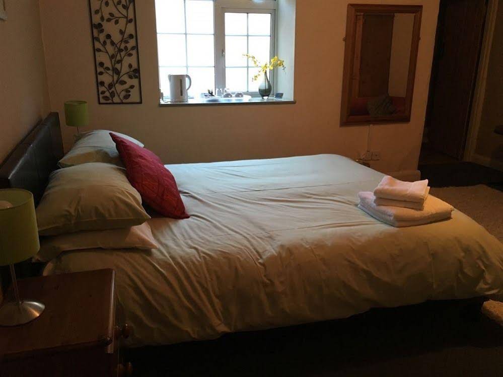 Chestnuts Bed And Breakfast