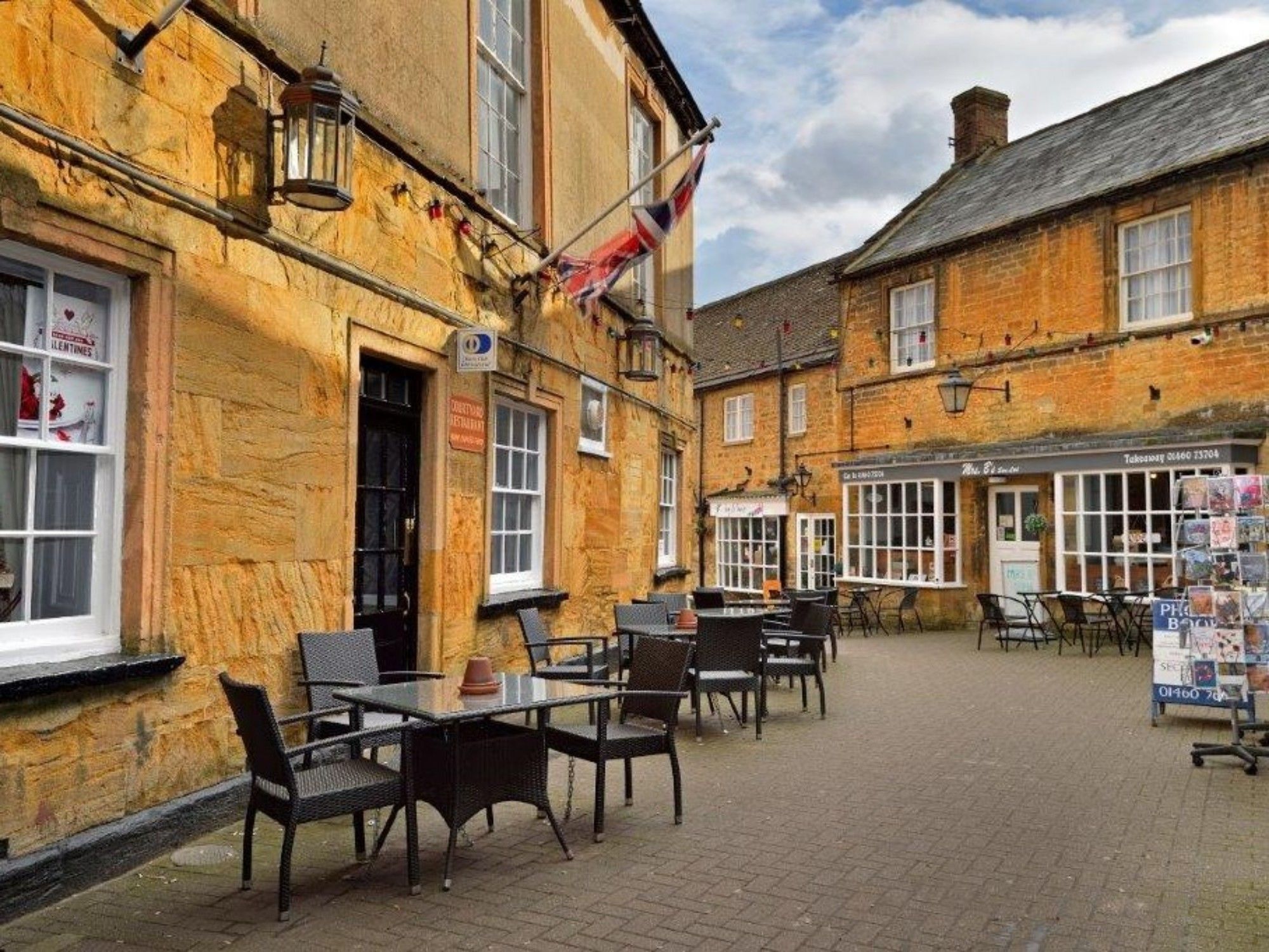 The George Hotel