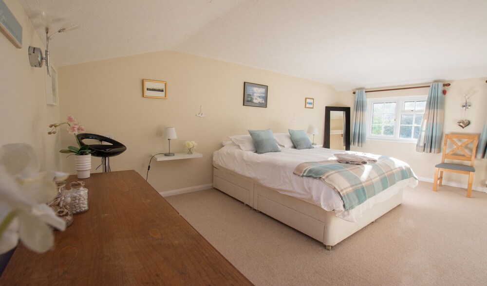Ladywell Croyde