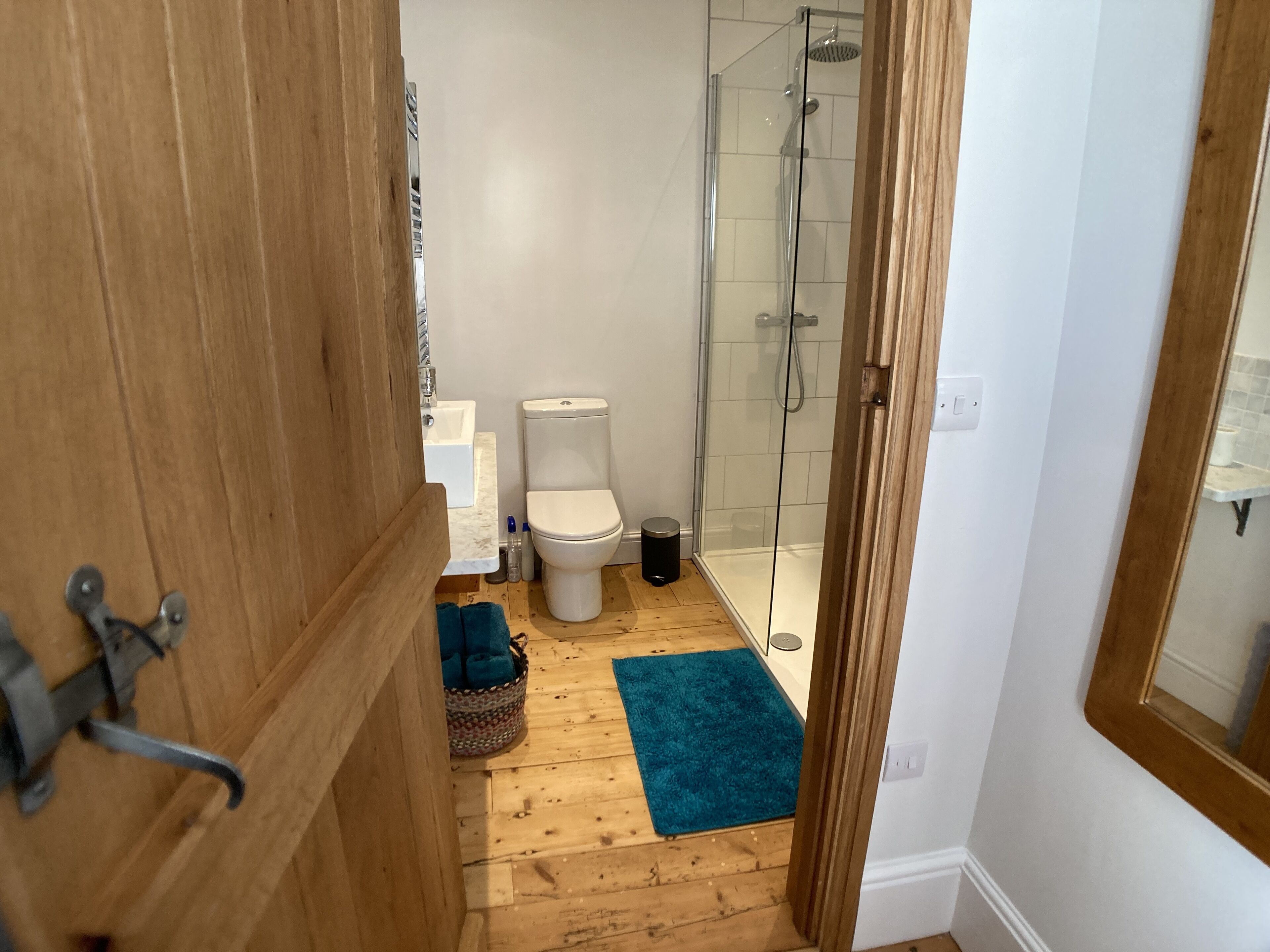 Frizenham Farmhouse B&B