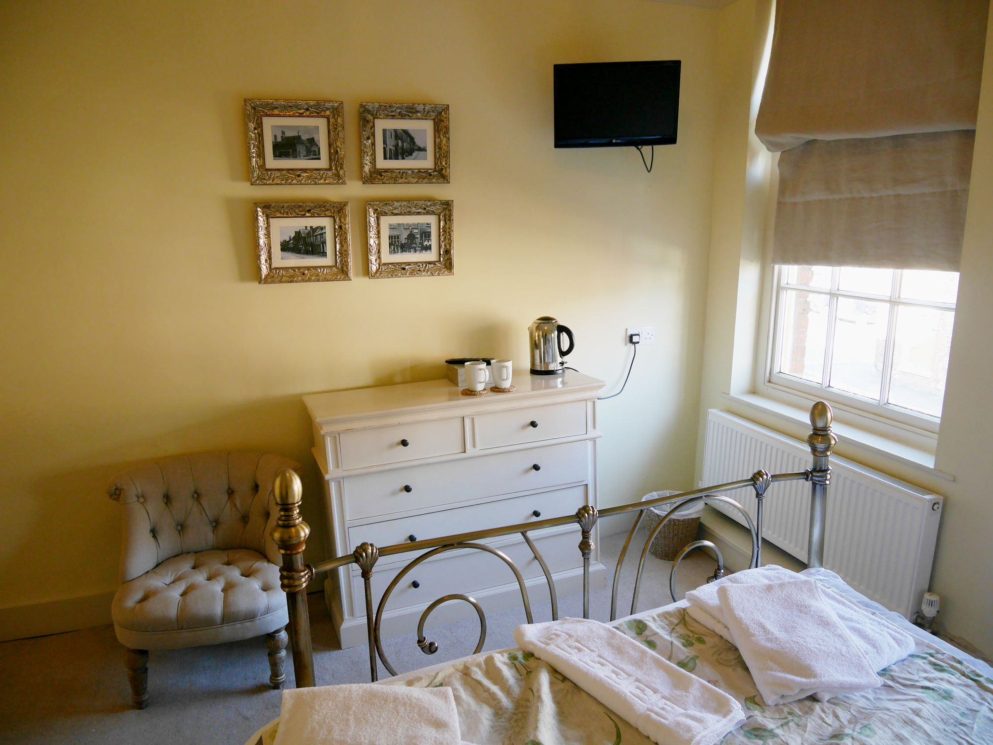 The Saracens Head Hotel
