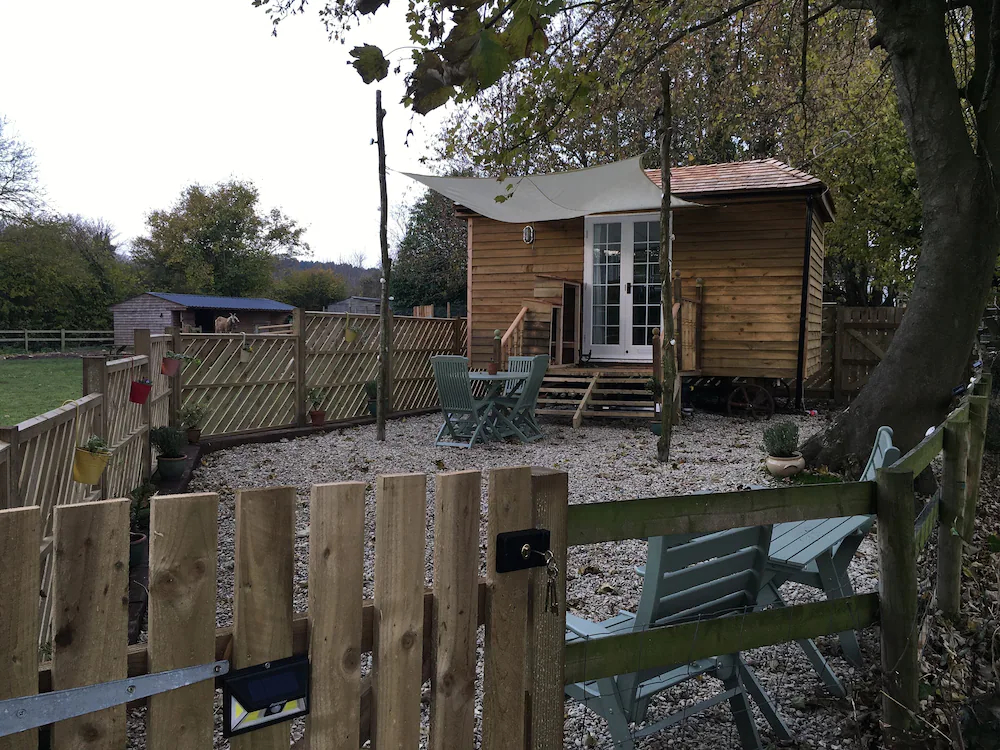 The Hut At Dinnington