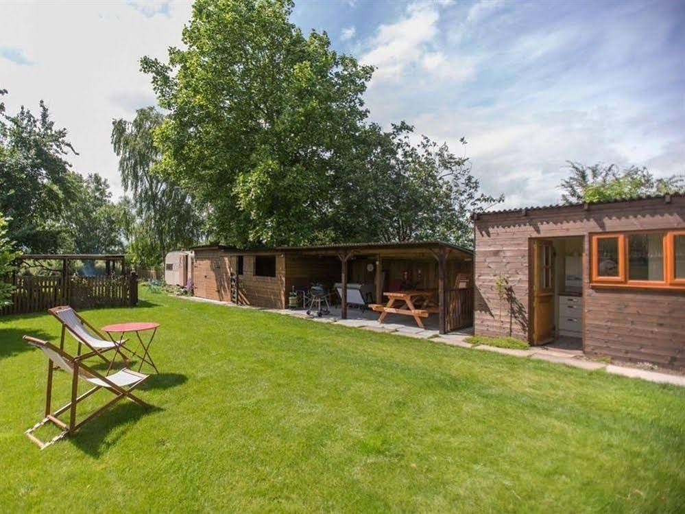 Withy Cottages