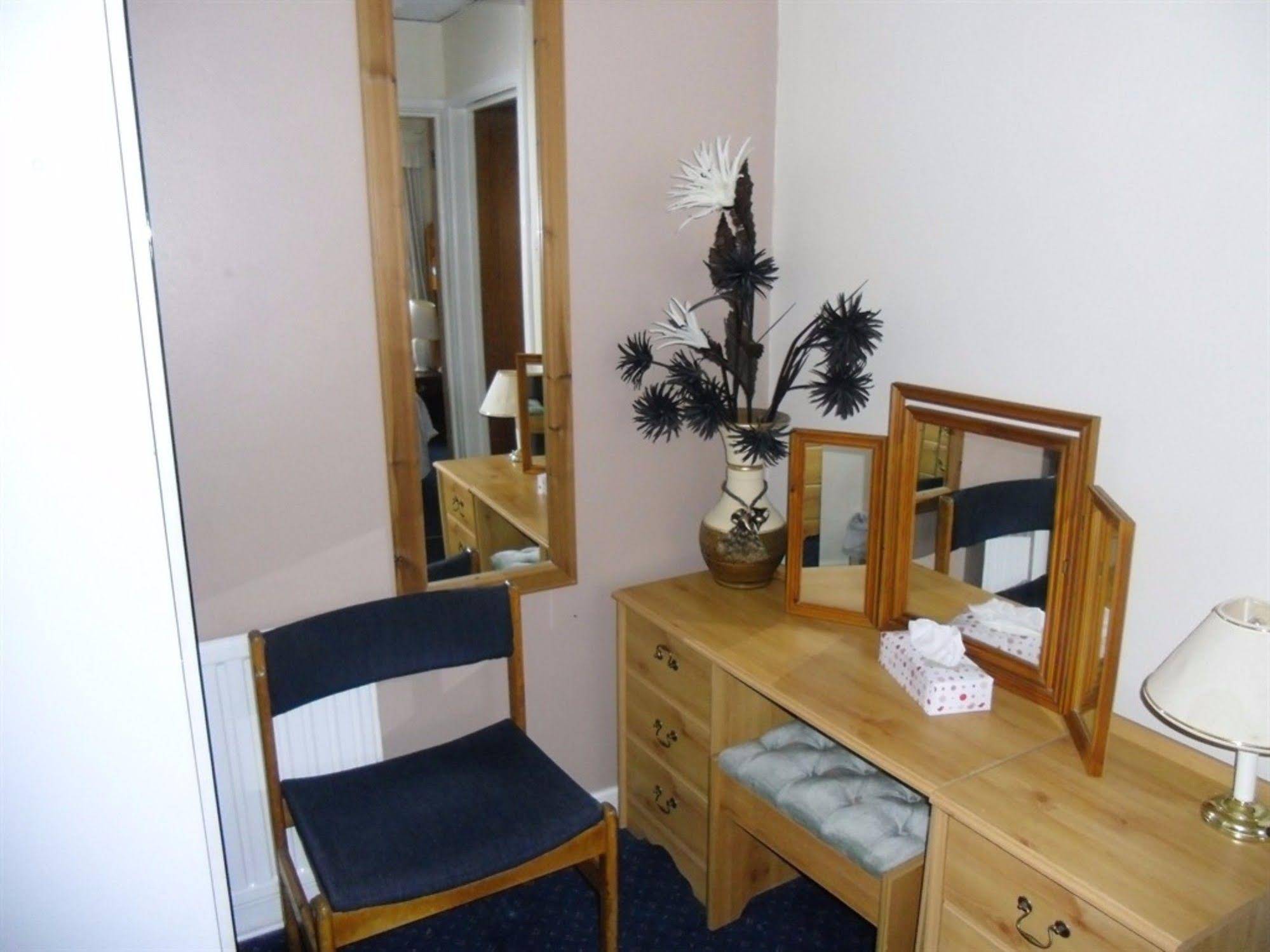Sportsmans Inn & Ivybridge Hotel