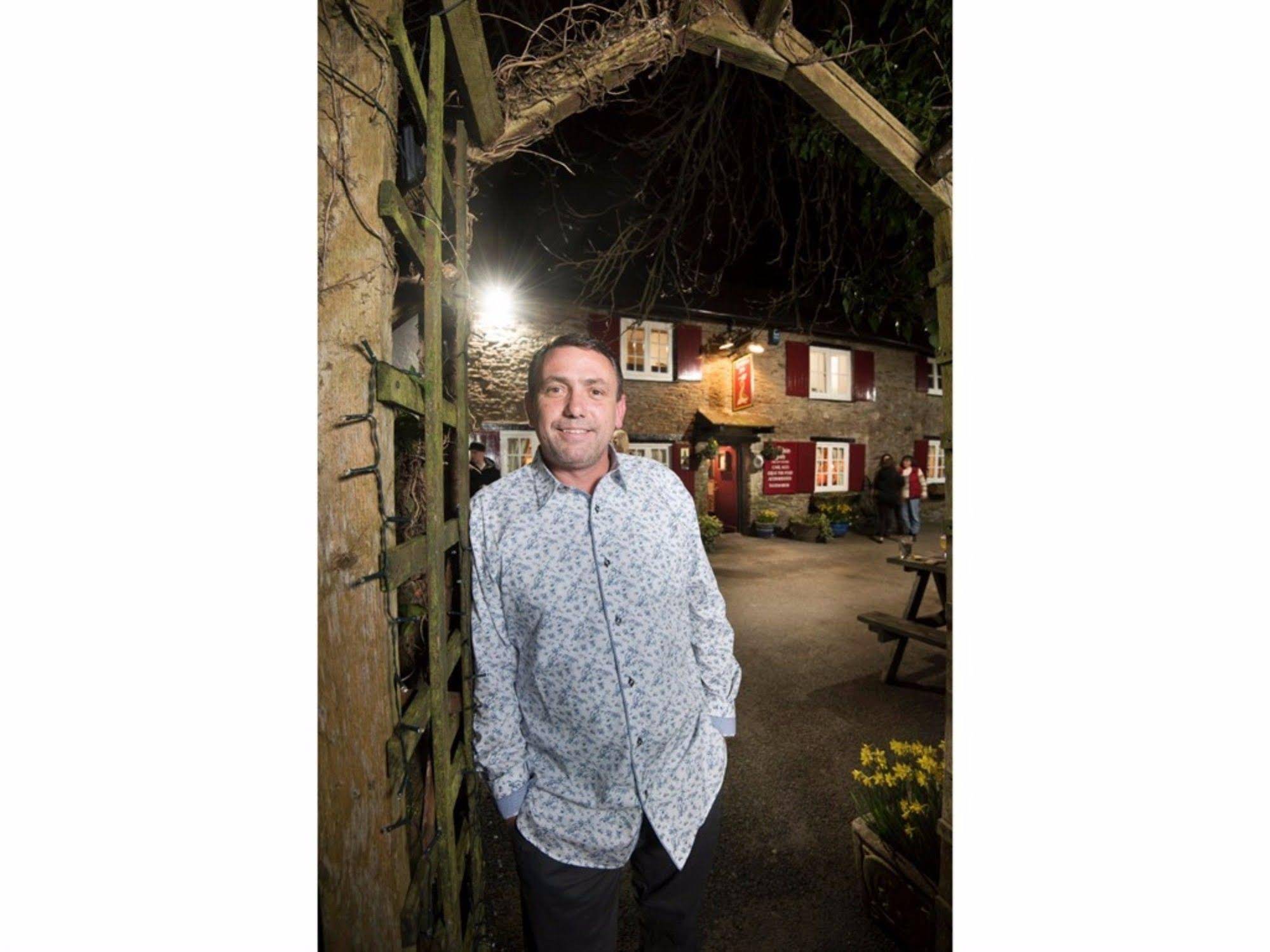 The Dolphin Inn