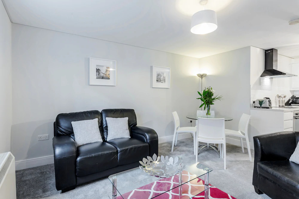 Marina Place by Roomspace Apartments
