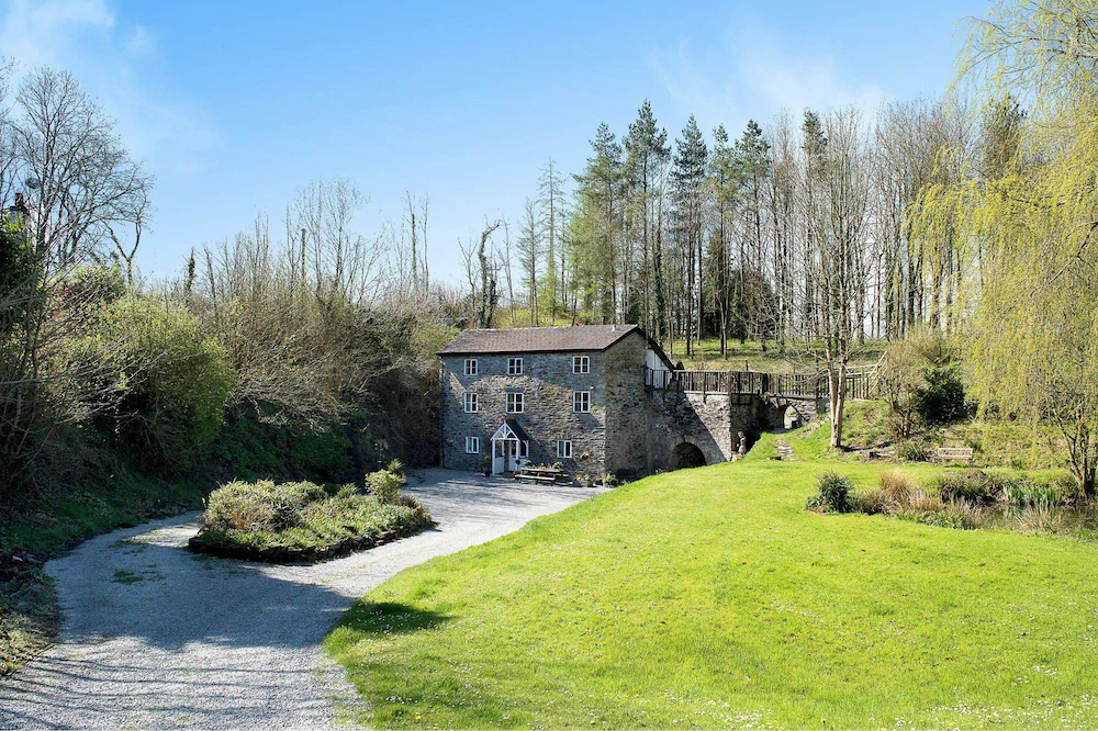 The Old Lime Kiln