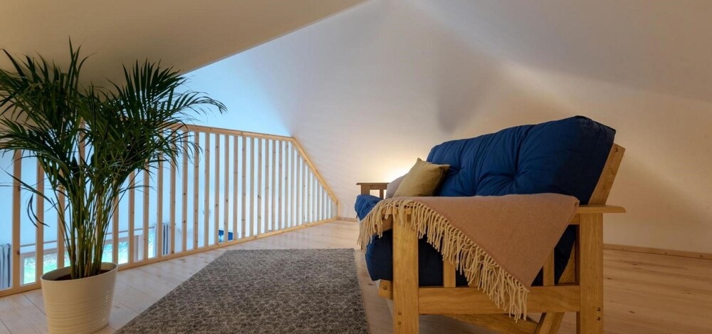 Sunnybrook-Carbon Neutral House