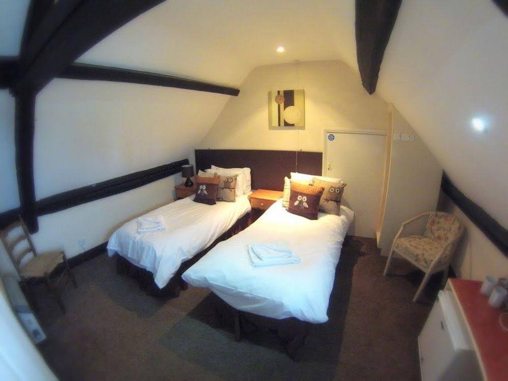 White Lion Hotel