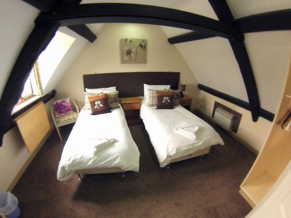 White Lion Hotel