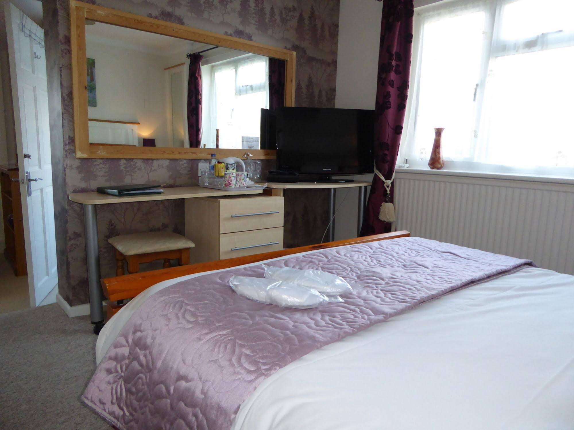 Dean Valley Panorama Bed and Breakfast