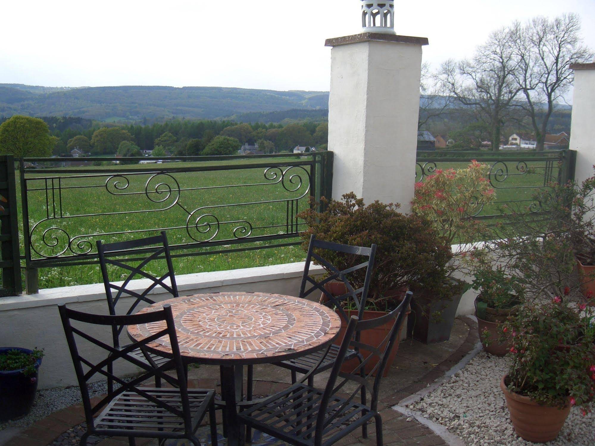 Dean Valley Panorama Bed and Breakfast
