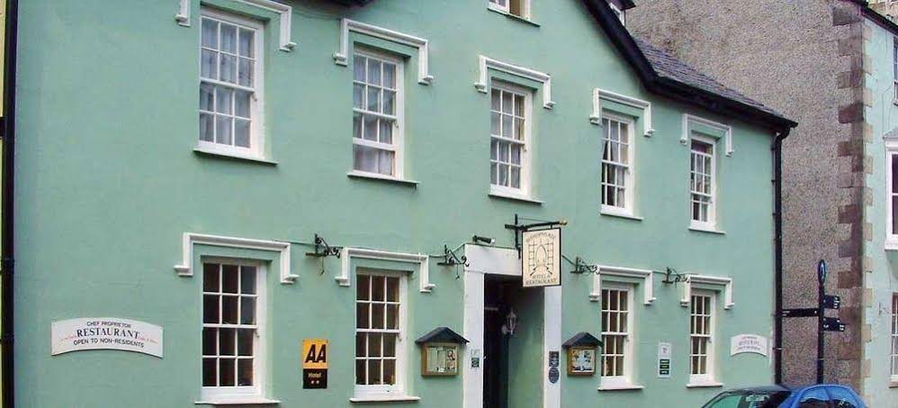 Bishopsgate House Hotel