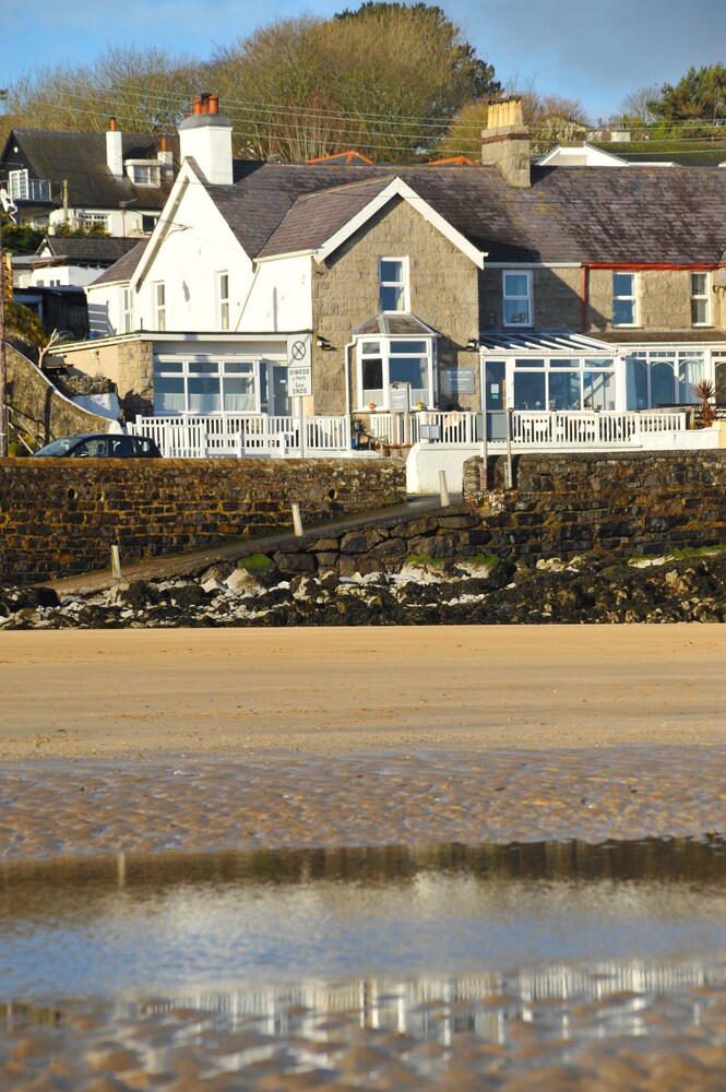 The Sea View Guest House