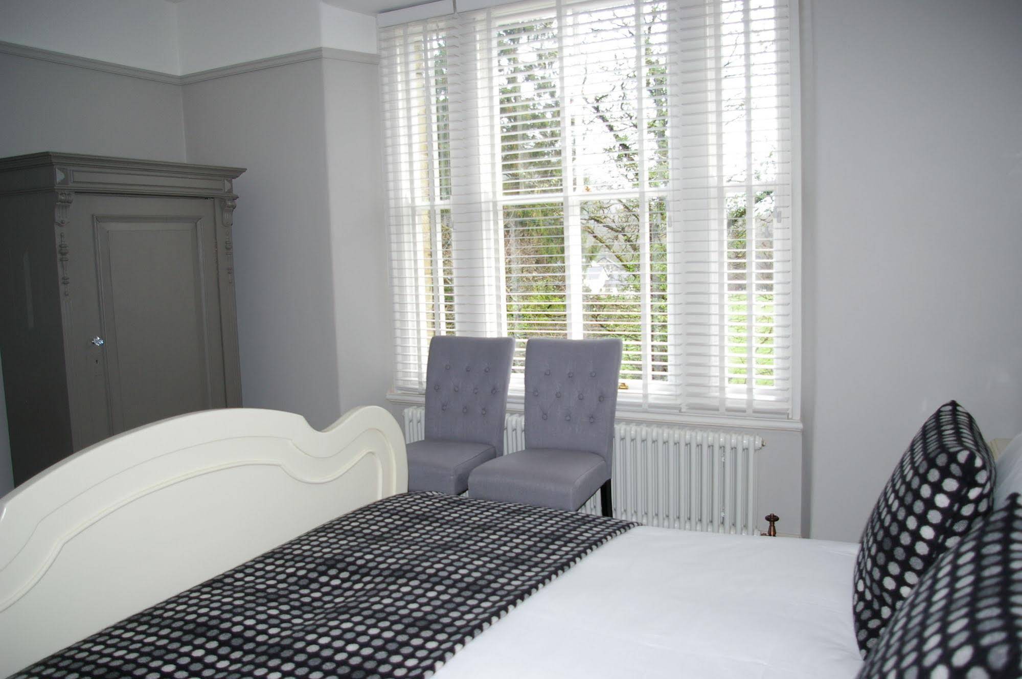 Olif Bed & Breakfast