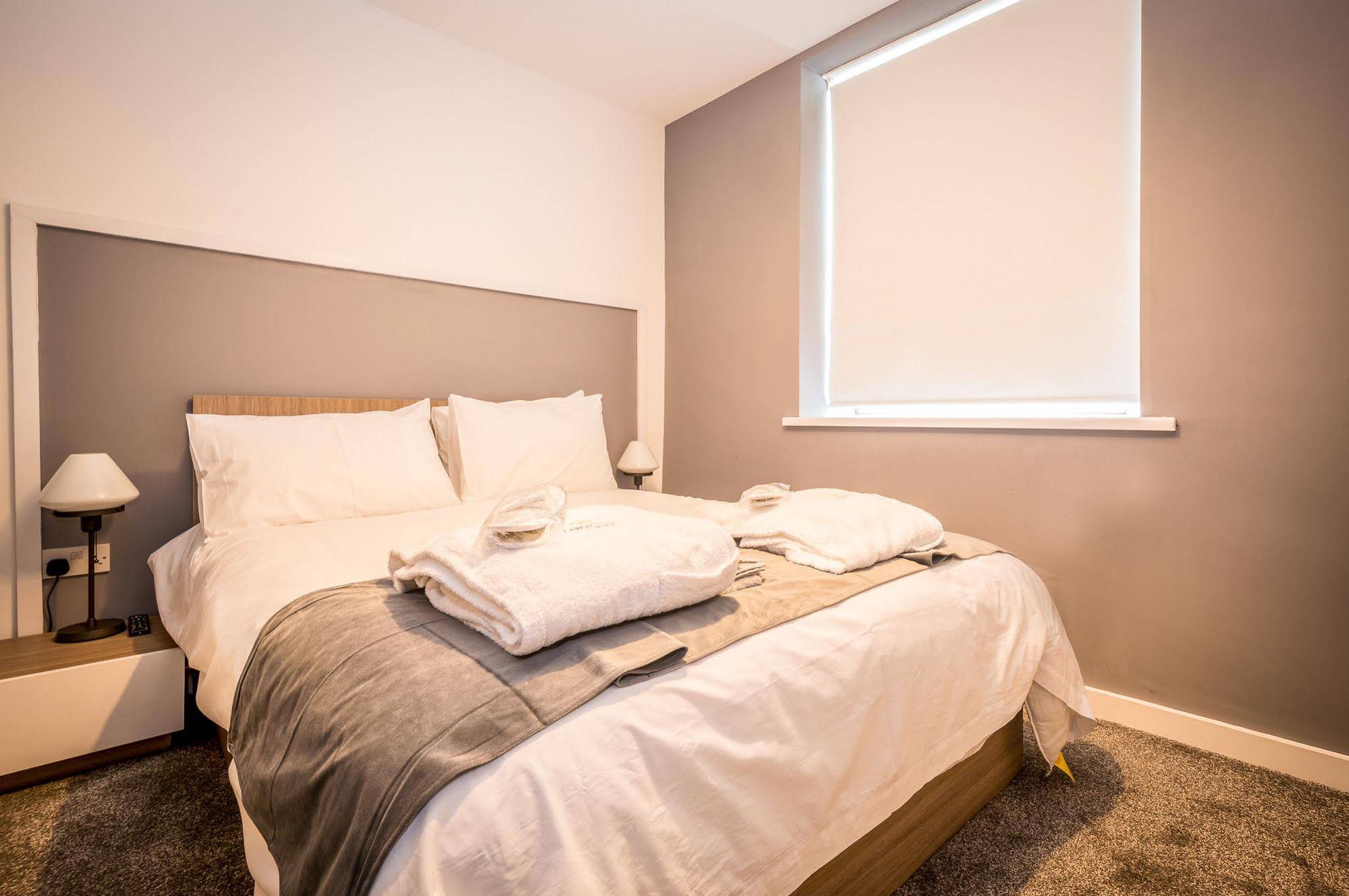 Aaron Wise Serviced Apartments