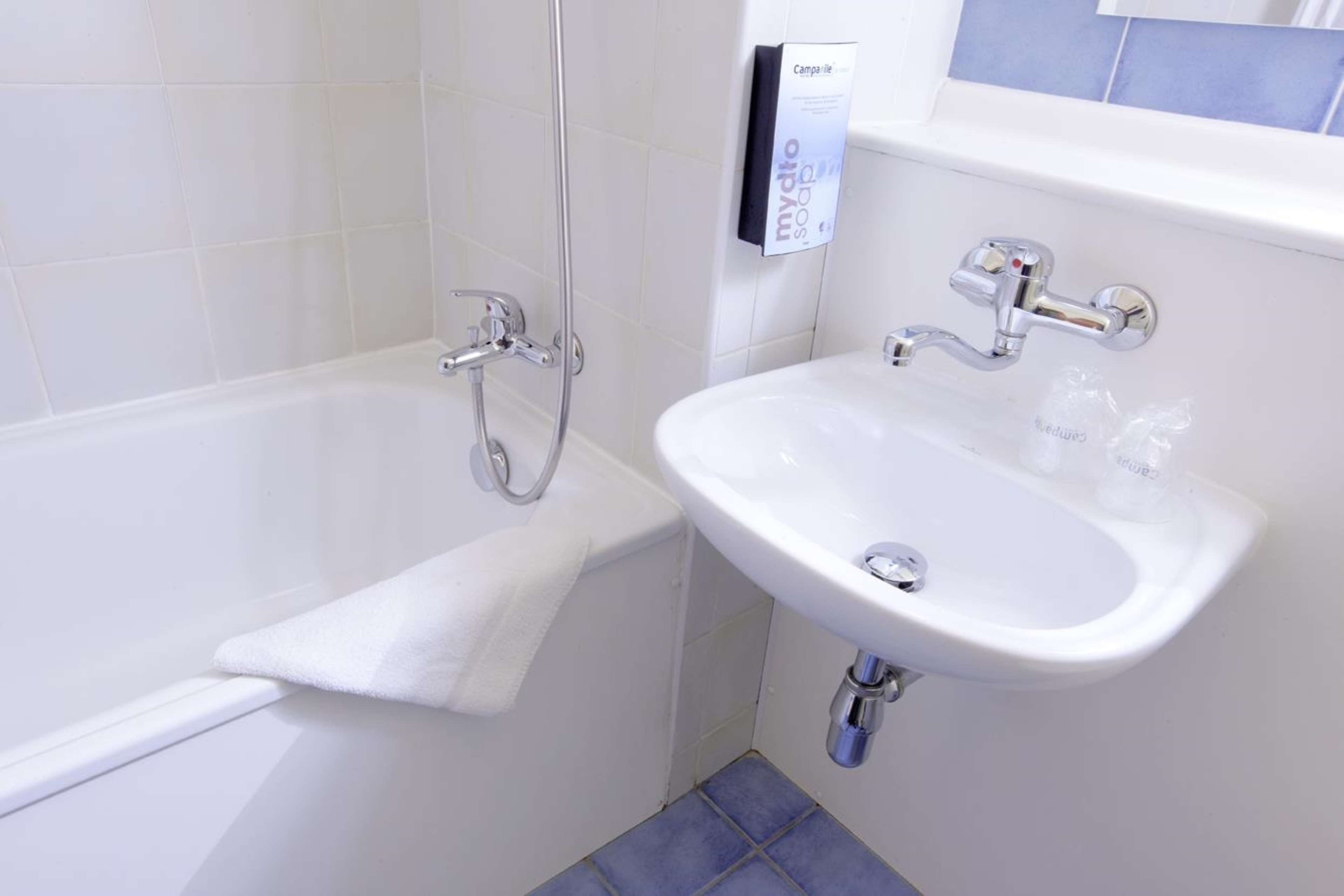 Hotel Campanile Cardiff