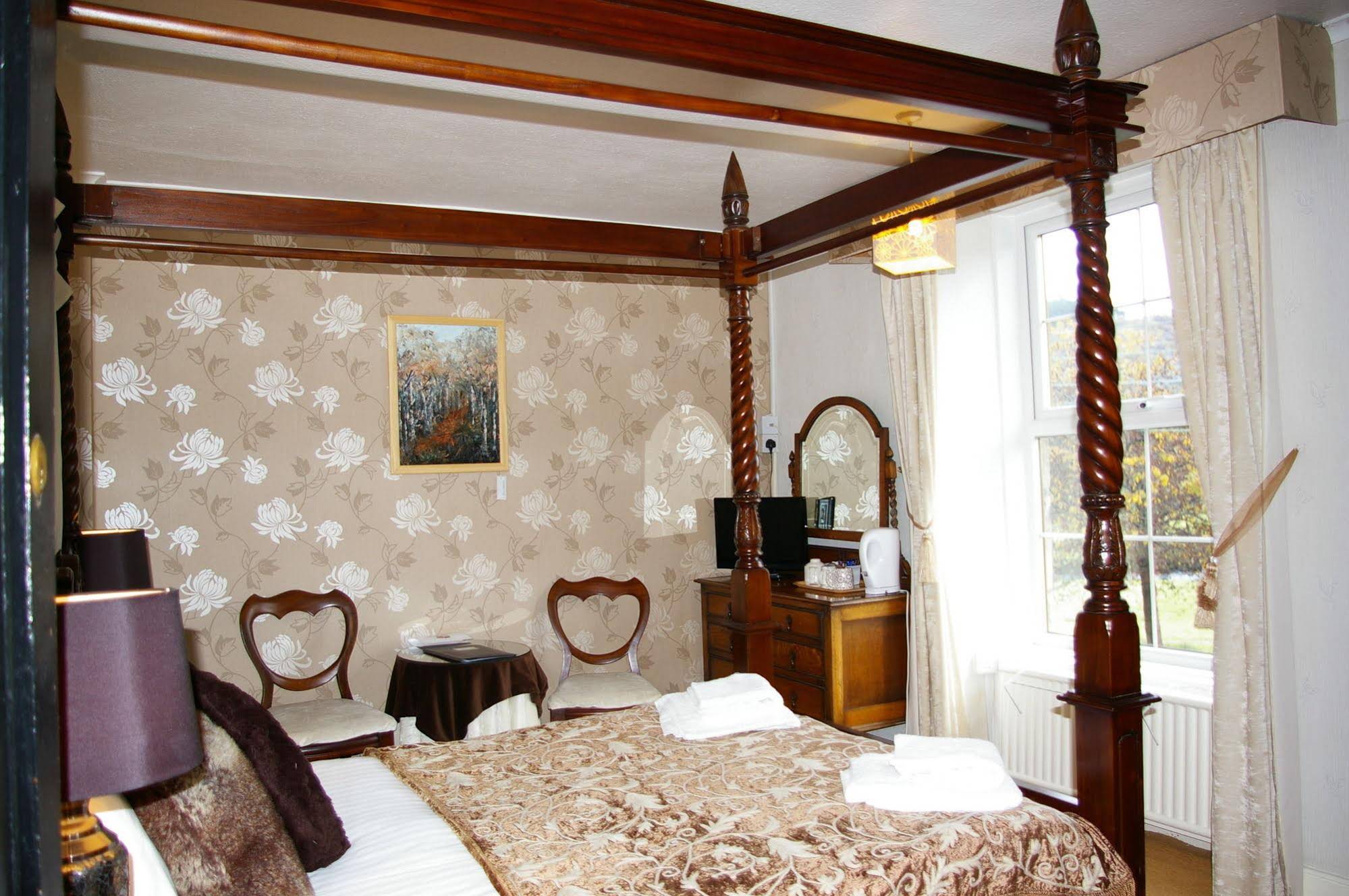 Elen's Castle Hotel