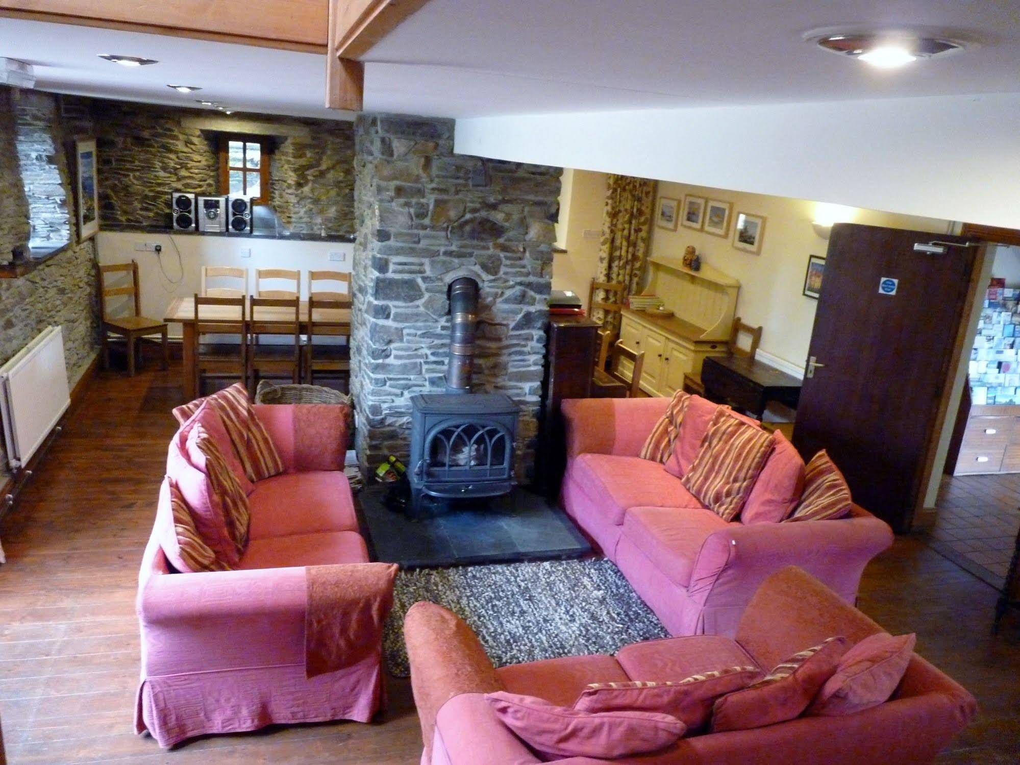 Ceridwen House