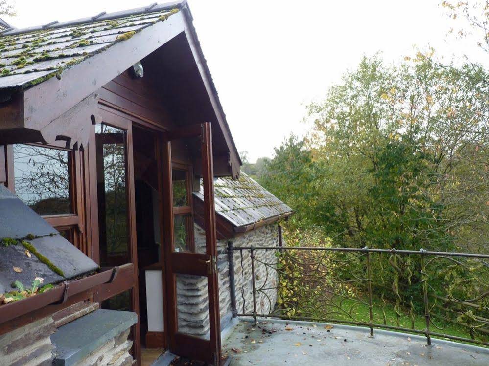 Ceridwen House