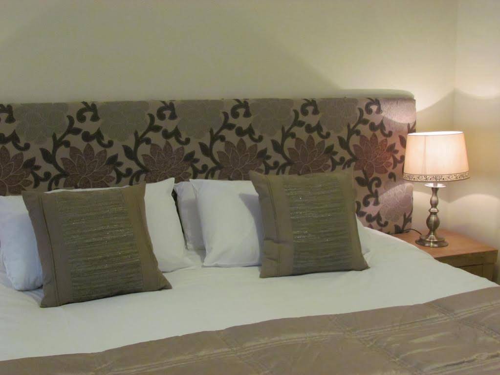 The Black Mountain Lodge