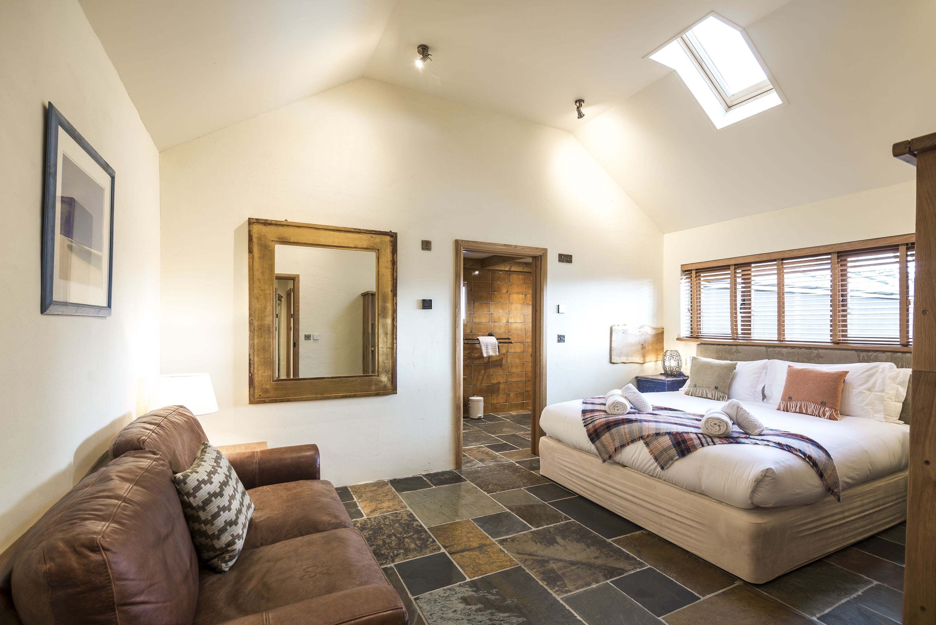 Lavender Luxurious Barn Conversion Blossom Farm