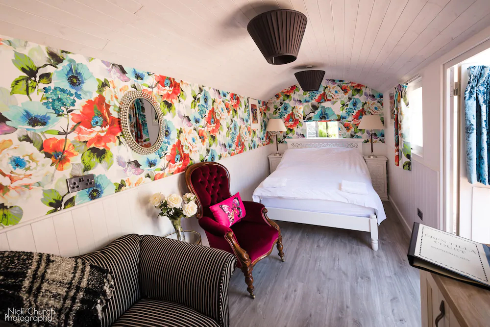 Country Estate Shepherd's Hut