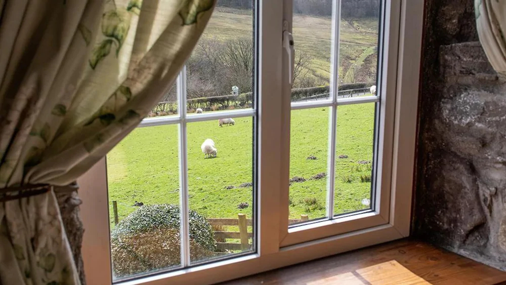 Maes Glas Cottages